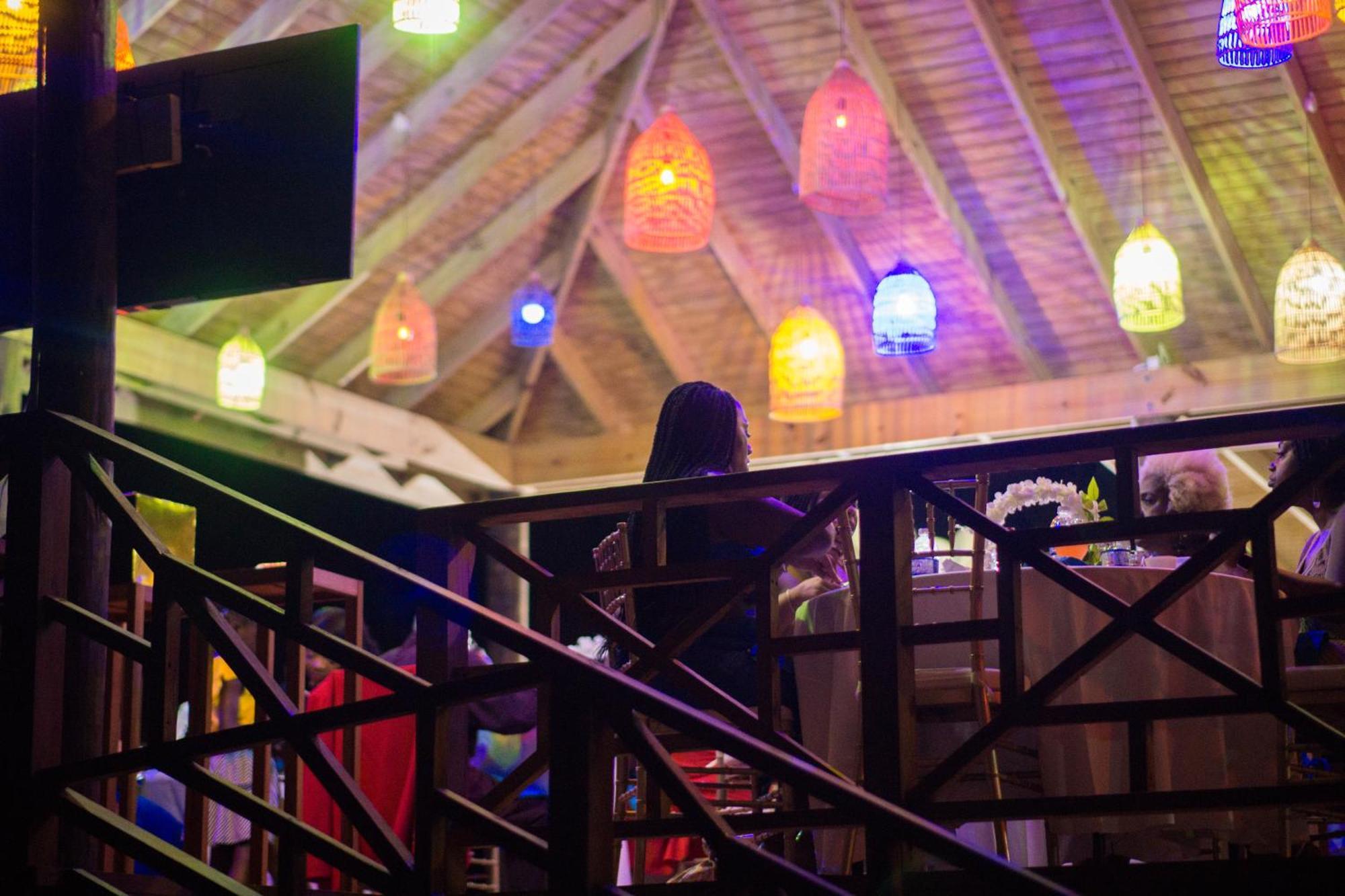 Beyond Sunset Resort & Villas トレジャー・ビーチ エクステリア 写真