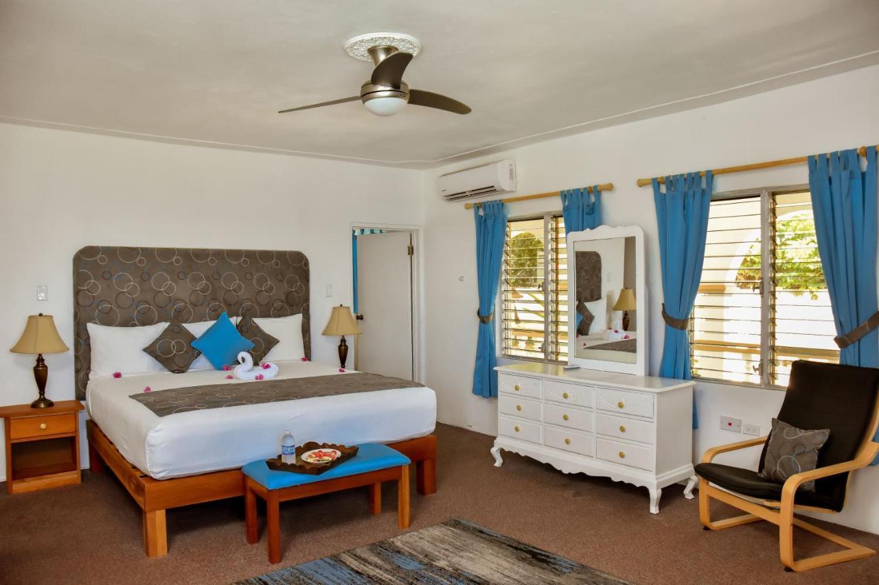 Beyond Sunset Resort & Villas トレジャー・ビーチ エクステリア 写真